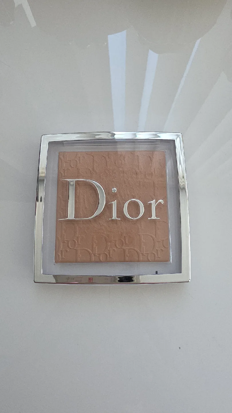Dior Face and body powder translucent thumbnail