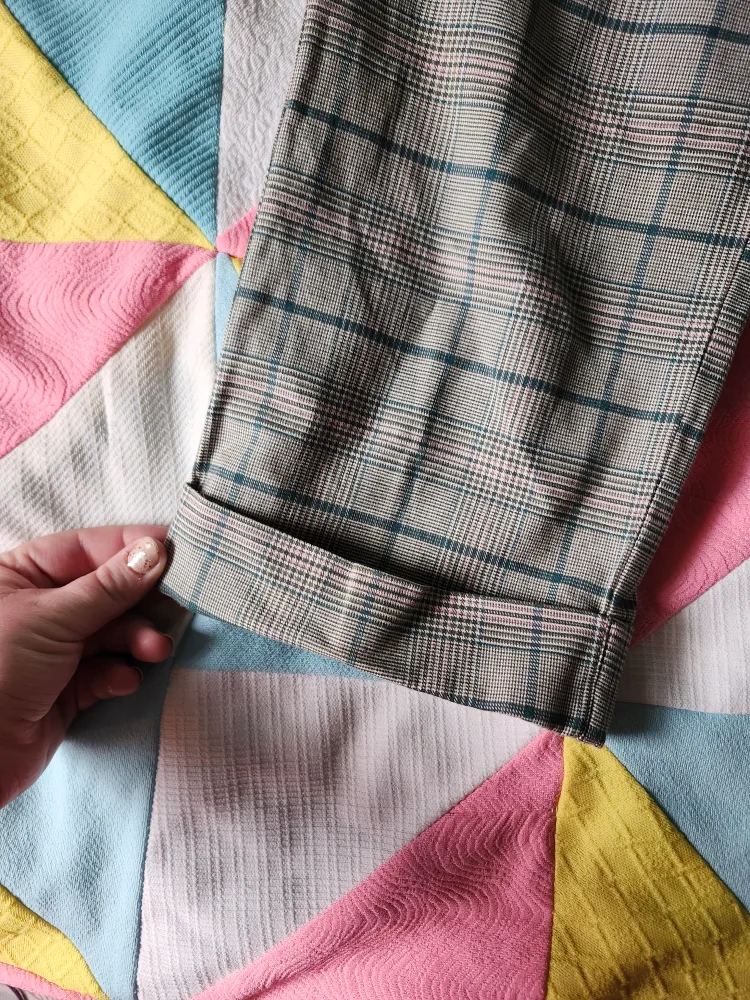 Bluenotes plaid bermuda shorts/capris image indicator(5)