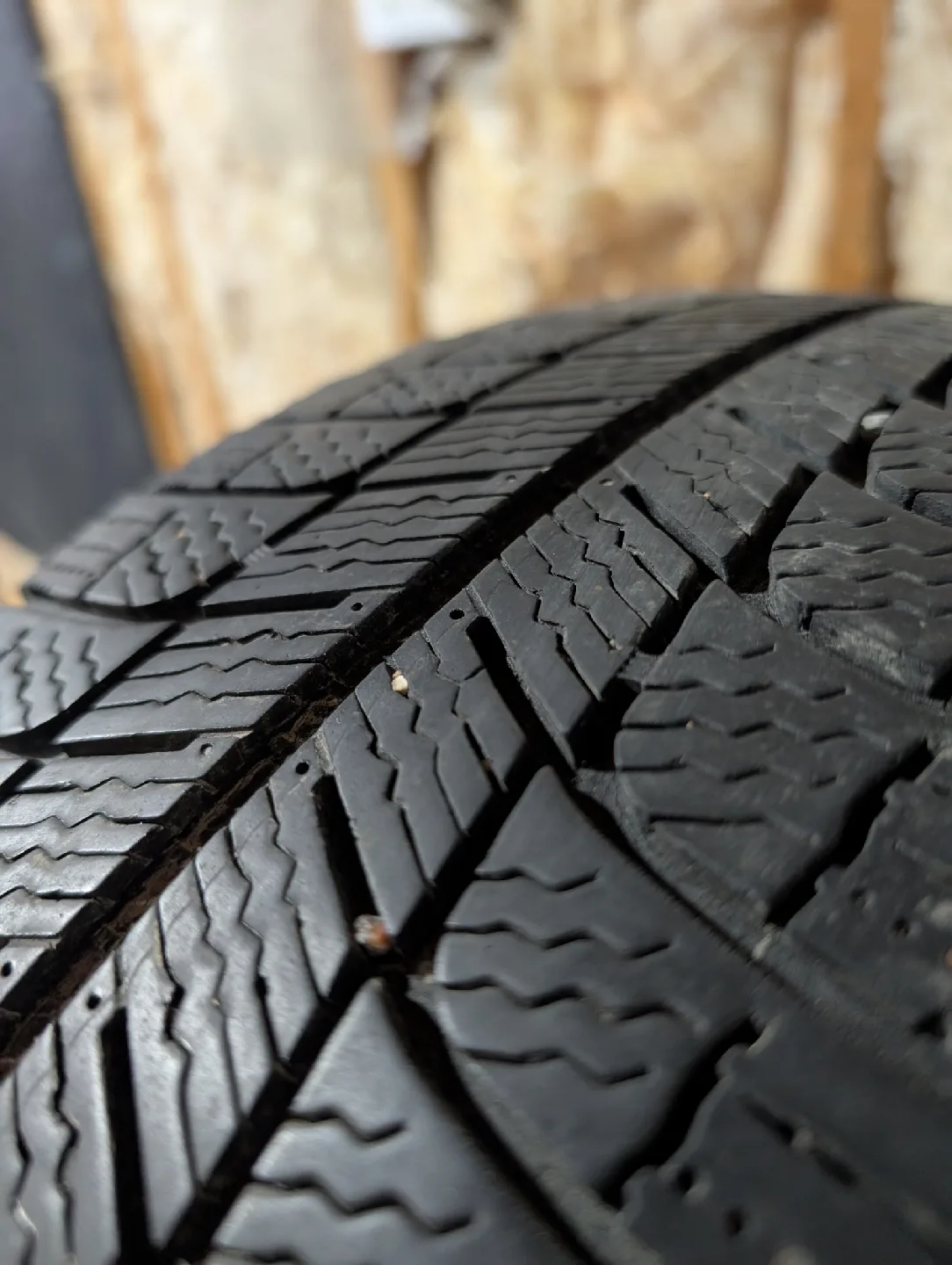 (4)-215/60R16 Winter Tires On Steel Rims Off 2005 Honda Accord image indicator(3)