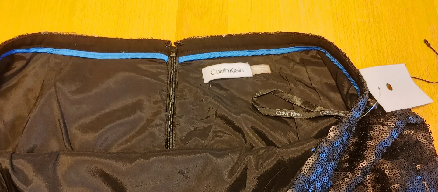 Calvin Klein Sequin Skirt - Size 14 image indicator(3)