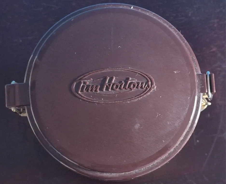 Tim Hortons Limited Edition Coffee Tin image indicator(4)
