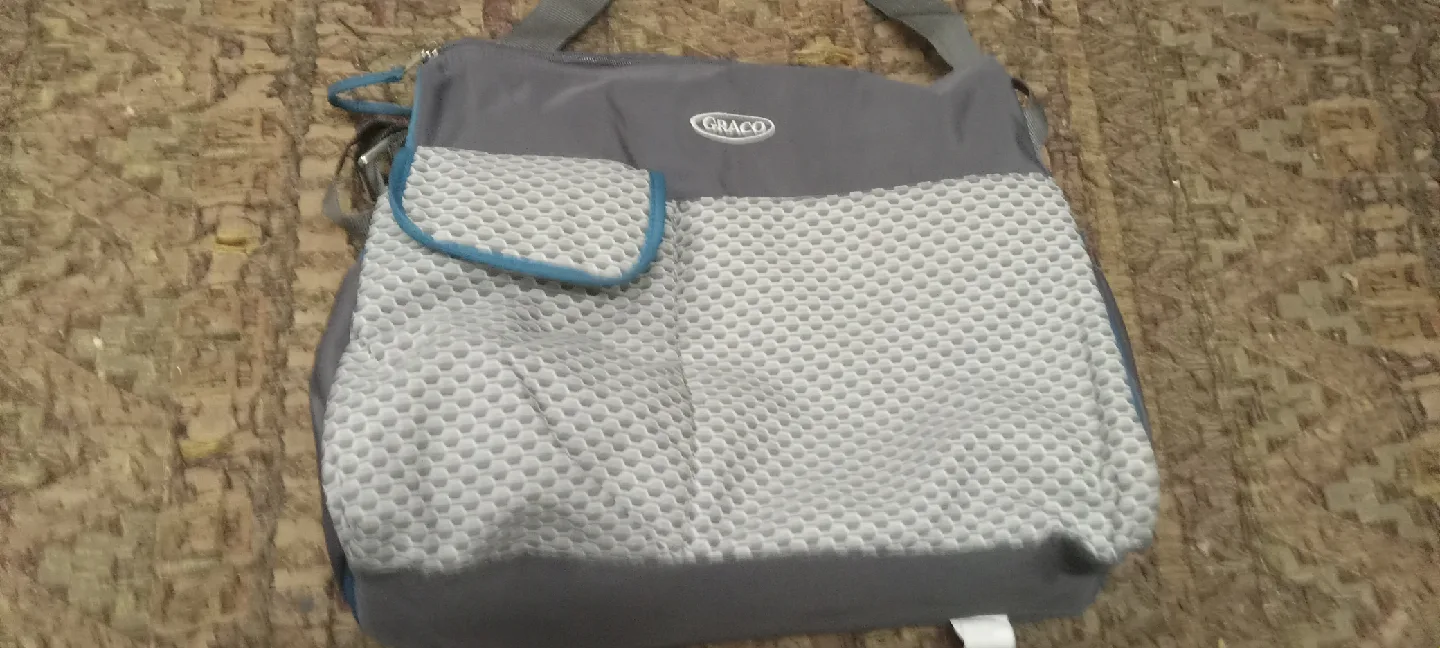 Graco Diaper Bag - Grey & Blue image indicator(2)