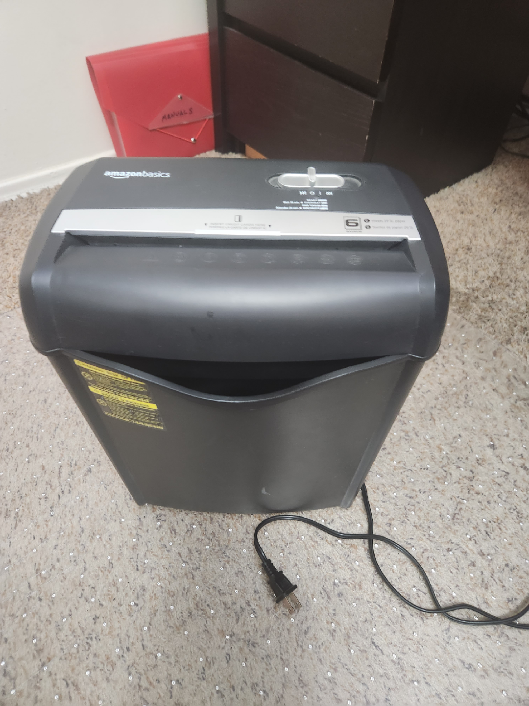 AmazonBasics 6-Sheet Cross-Cut Paper Shredder