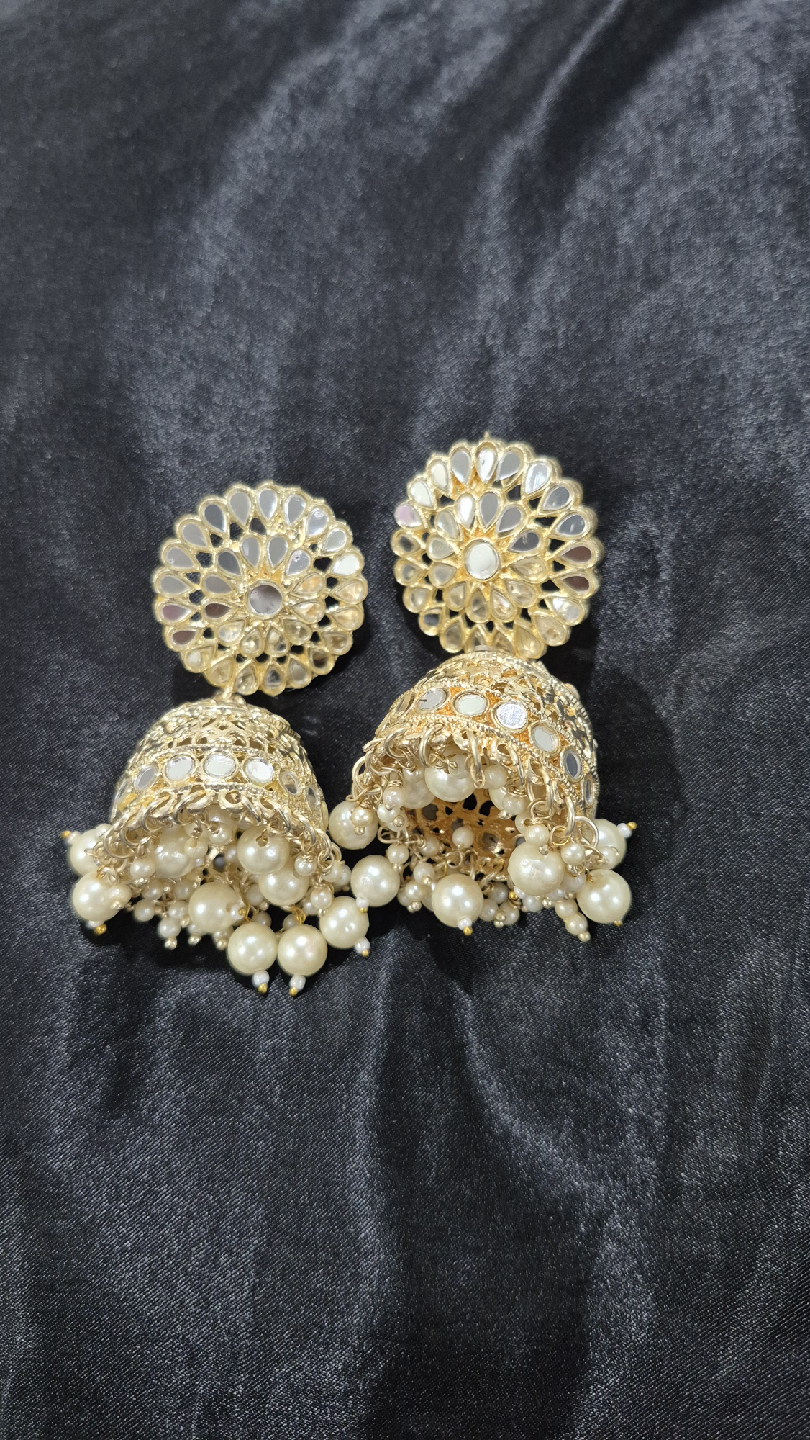 Jhumka & Beaded Hoop Earrings - Gold & Pink - photo 3