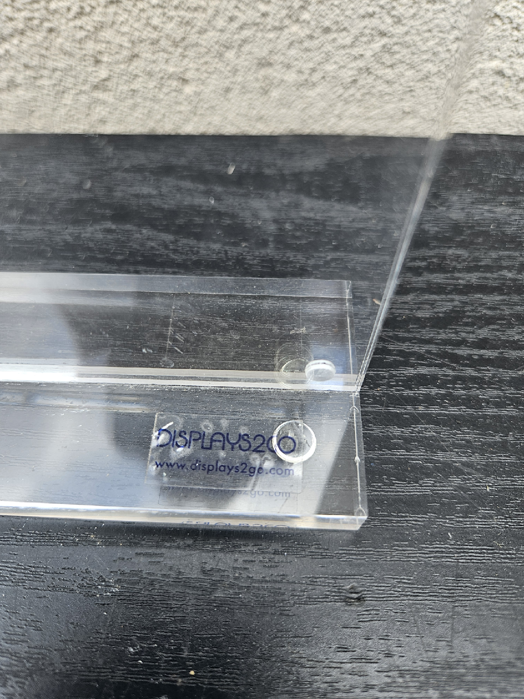 Displays2go Clear Acrylic Sign Holder - photo 2