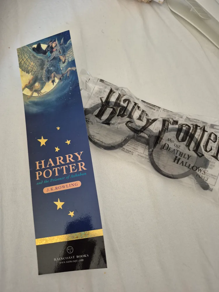 Harry Potter Glasses & Bookmark thumbnail