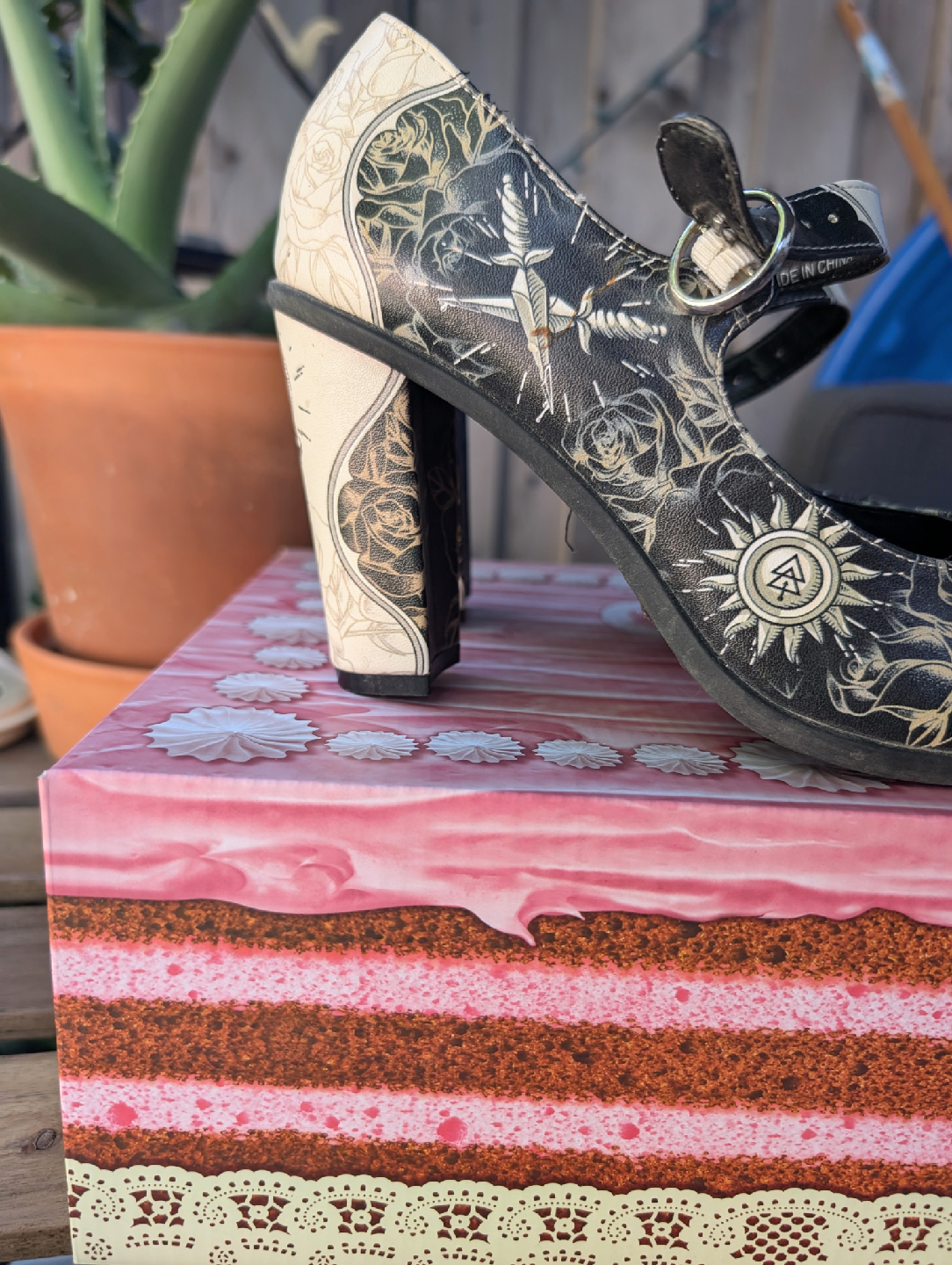 Hot Chocolate Design Mystic Heels - Size 6 - photo 2