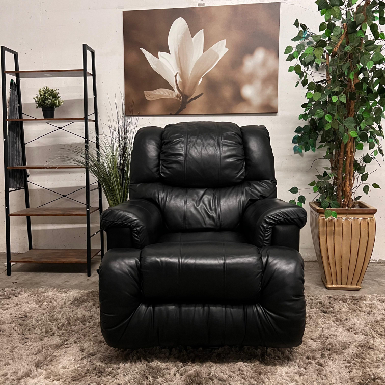 La z Boy leather chair. Recliner leather armchair. Delivery