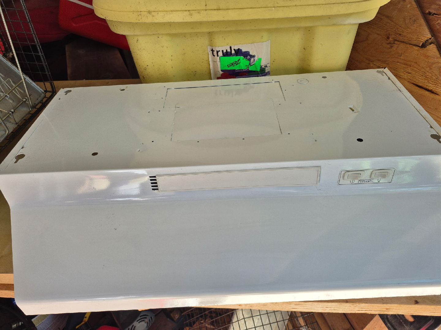 White Range Hood - photo 2