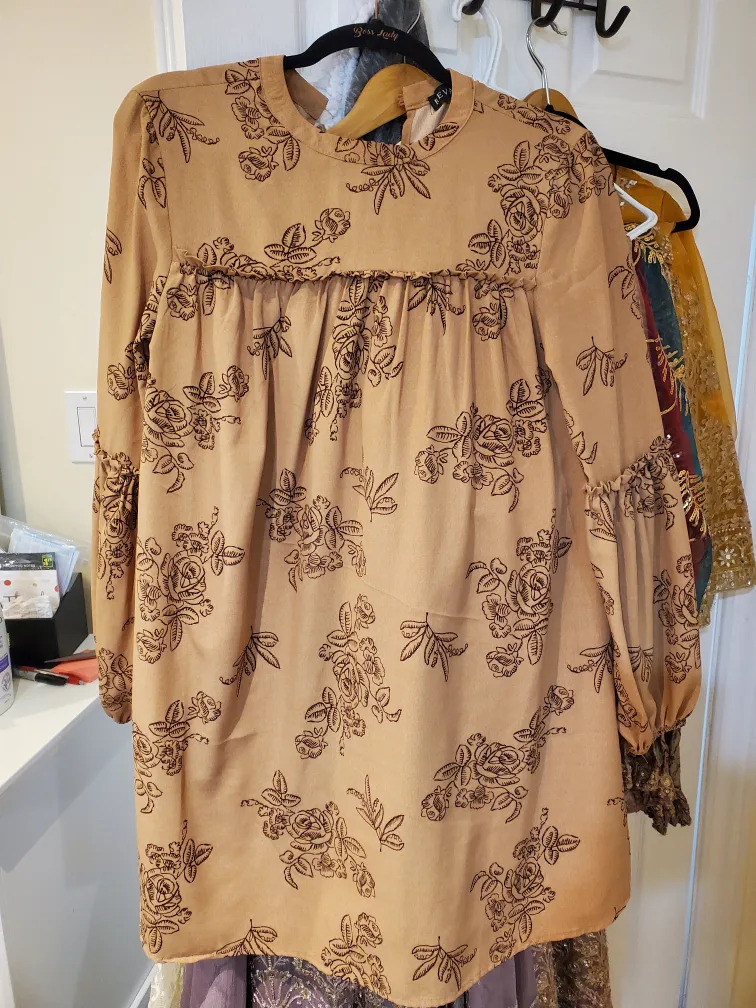 Floral Print Long Sleeve Tunic thumbnail
