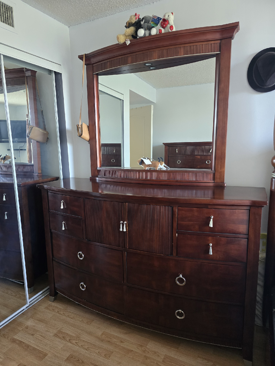 Bedroom Set - Bed, Dresser, Nightstand