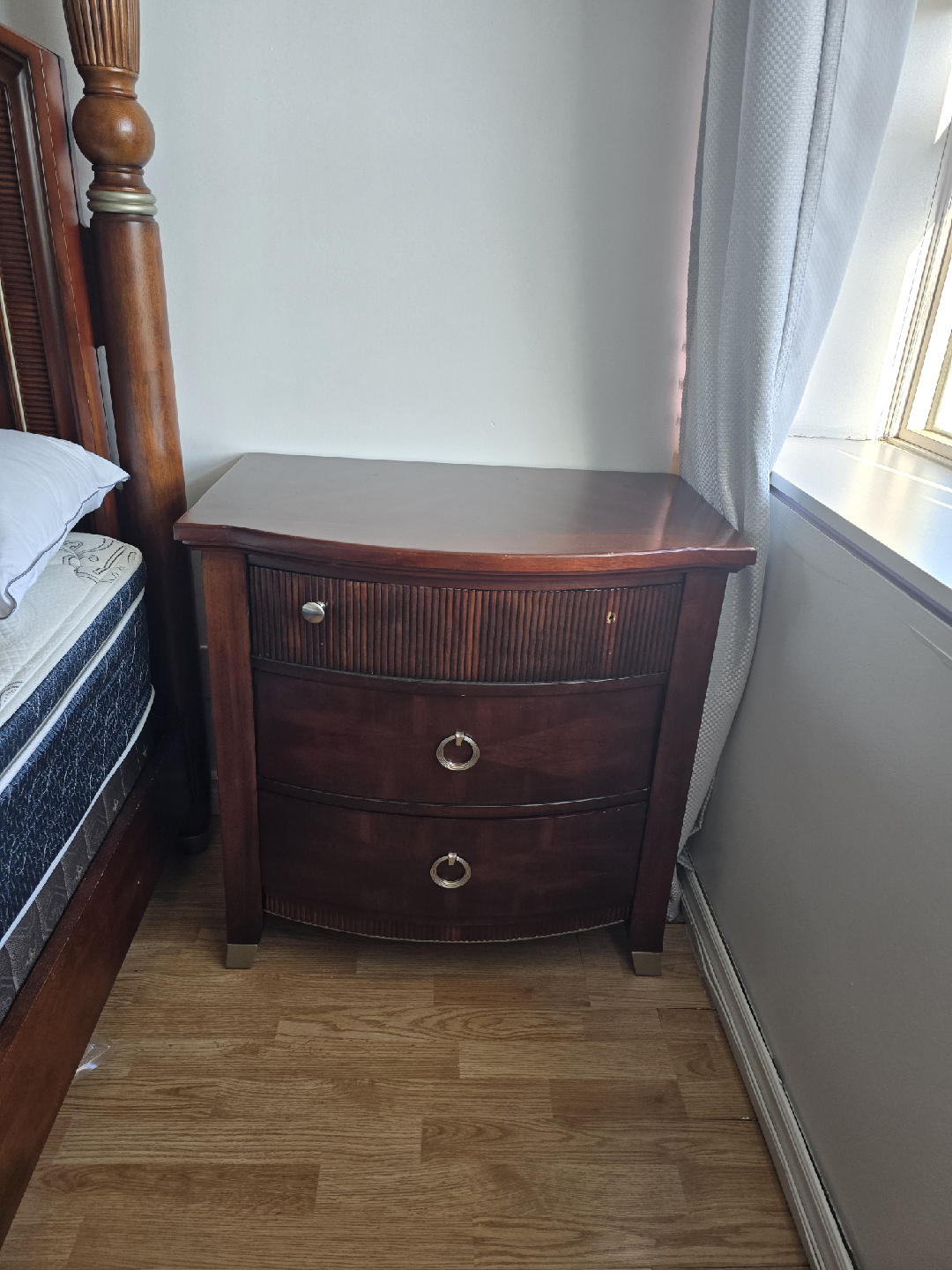 Bedroom Set - Bed, Dresser, Nightstand - photo 4