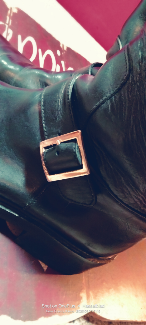Gucci Black Leather  Boots Size 8.5 B - photo 5