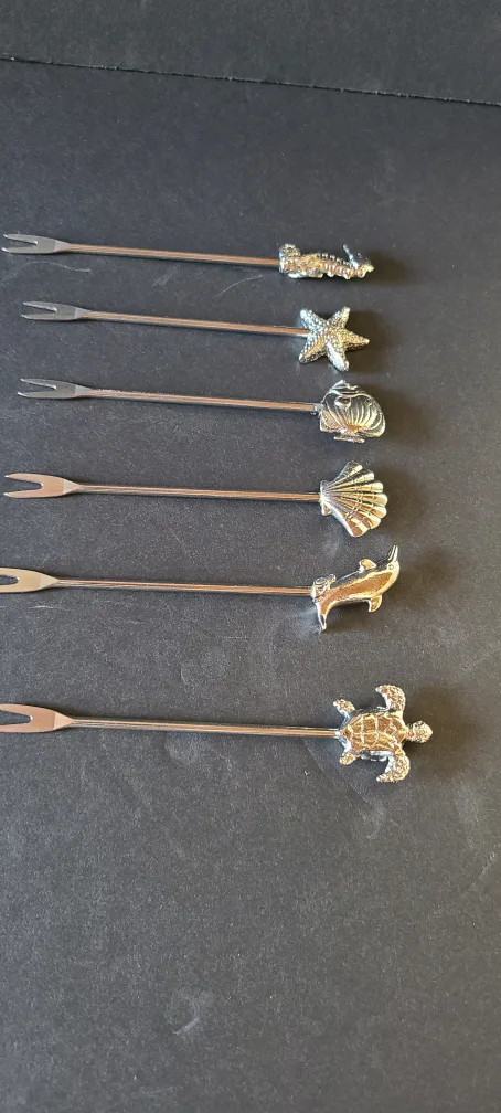 Sealife Cocktail Forks (Set of 6) thumbnail