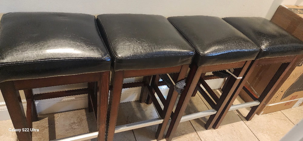 Set of 4 Black Leather Bar Stools - photo 2