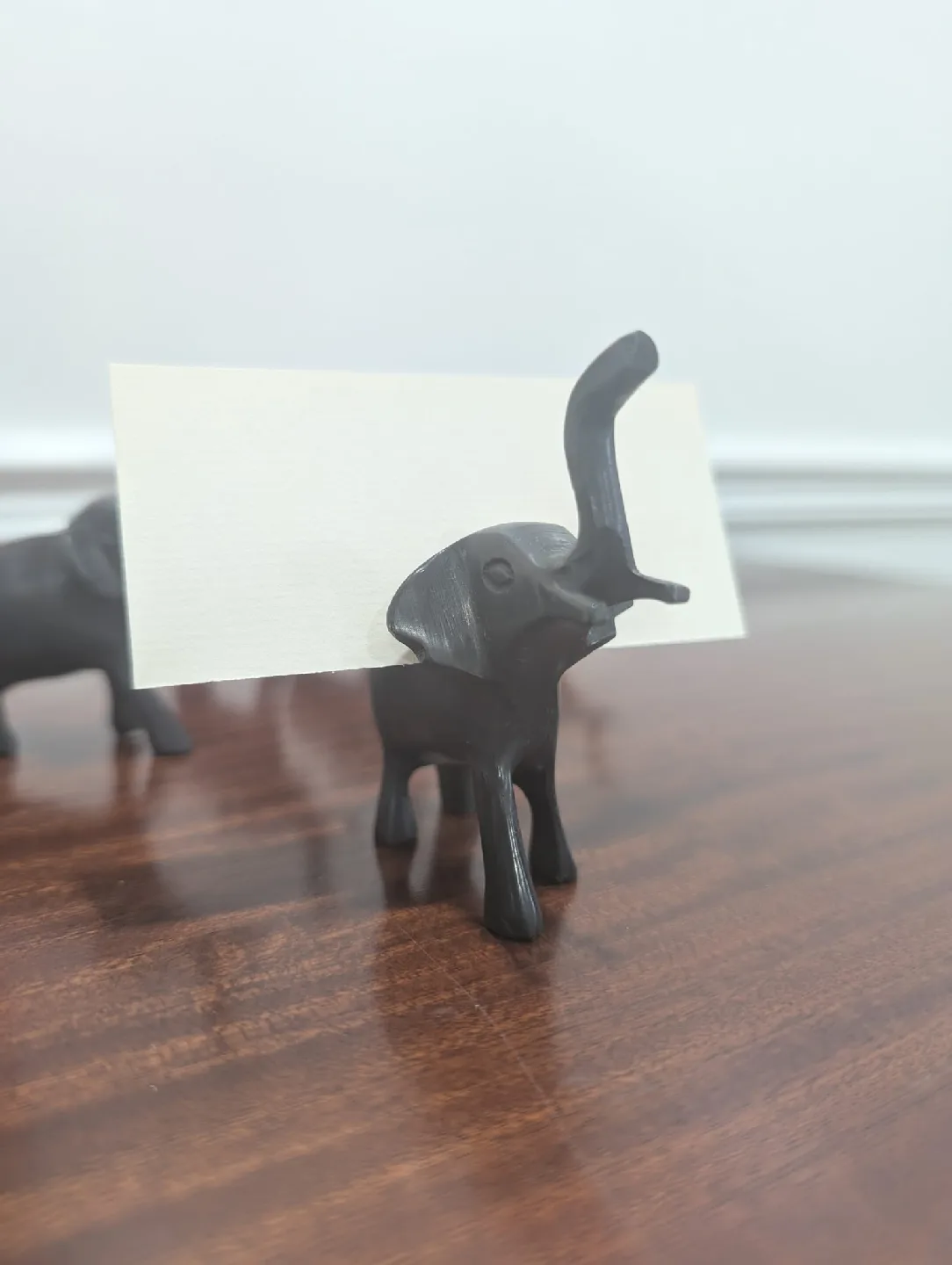 Set of 8 Iron Elephant Name Place Card Holders image indicator(6)