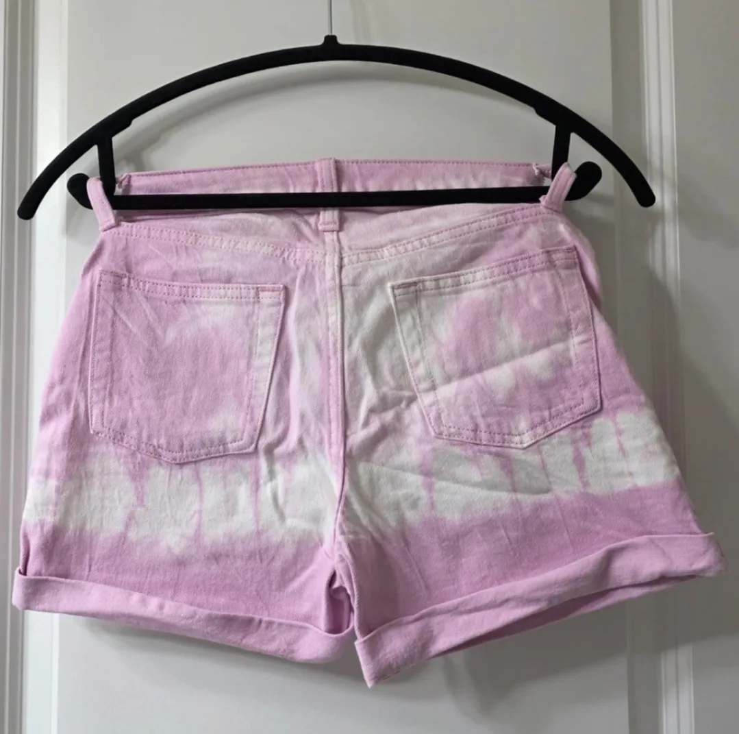 Gap Shorts - set of 4 - for ages 10 to 12 image indicator(2)