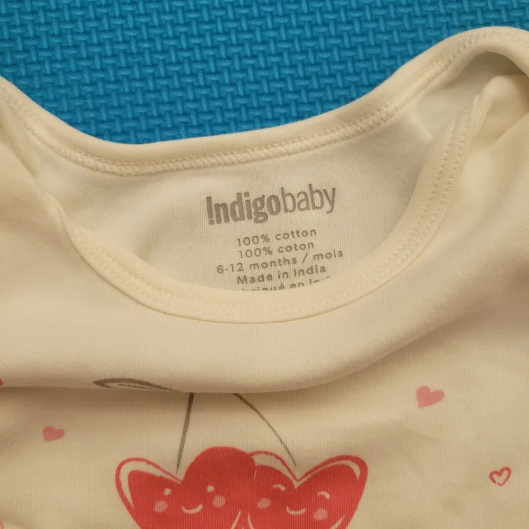 Bodysuits 6-12m image indicator(9)