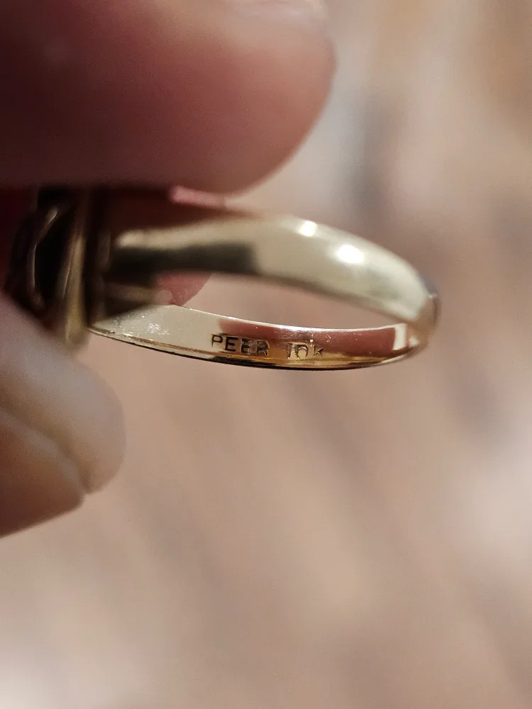 10k Gold Ring size 5 image indicator(2)