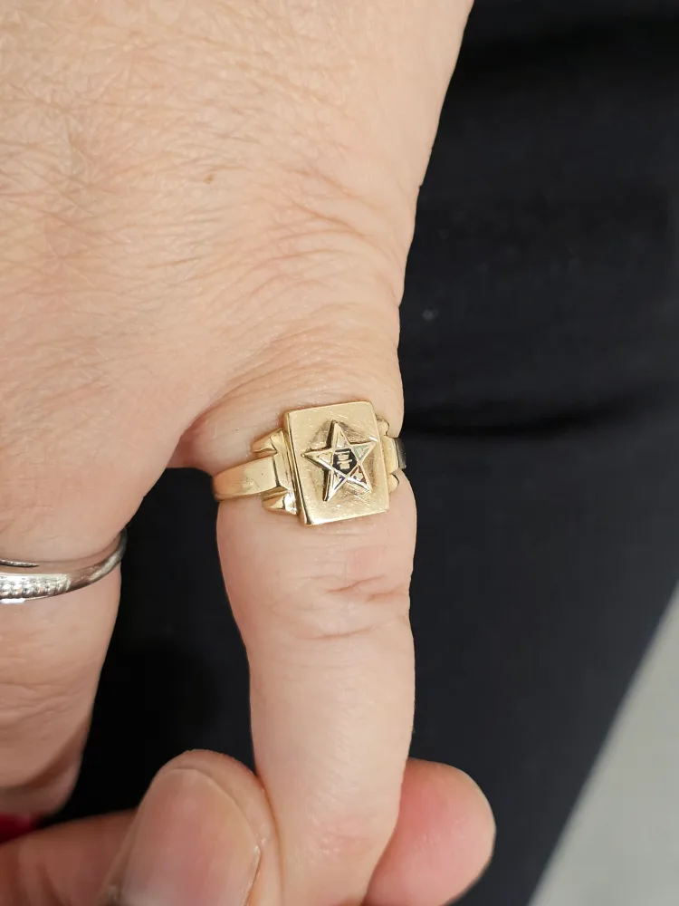 10k Gold Ring size 5 image indicator(4)