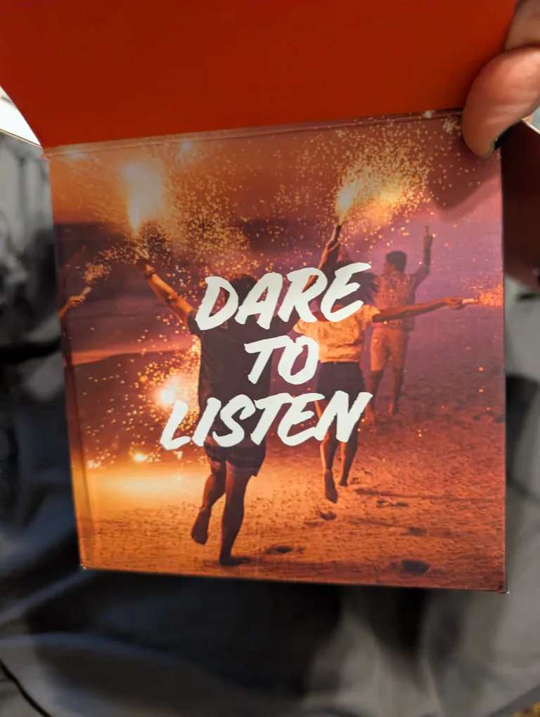 Xtreem3 Portable Wireless Speaker - red image indicator(3)