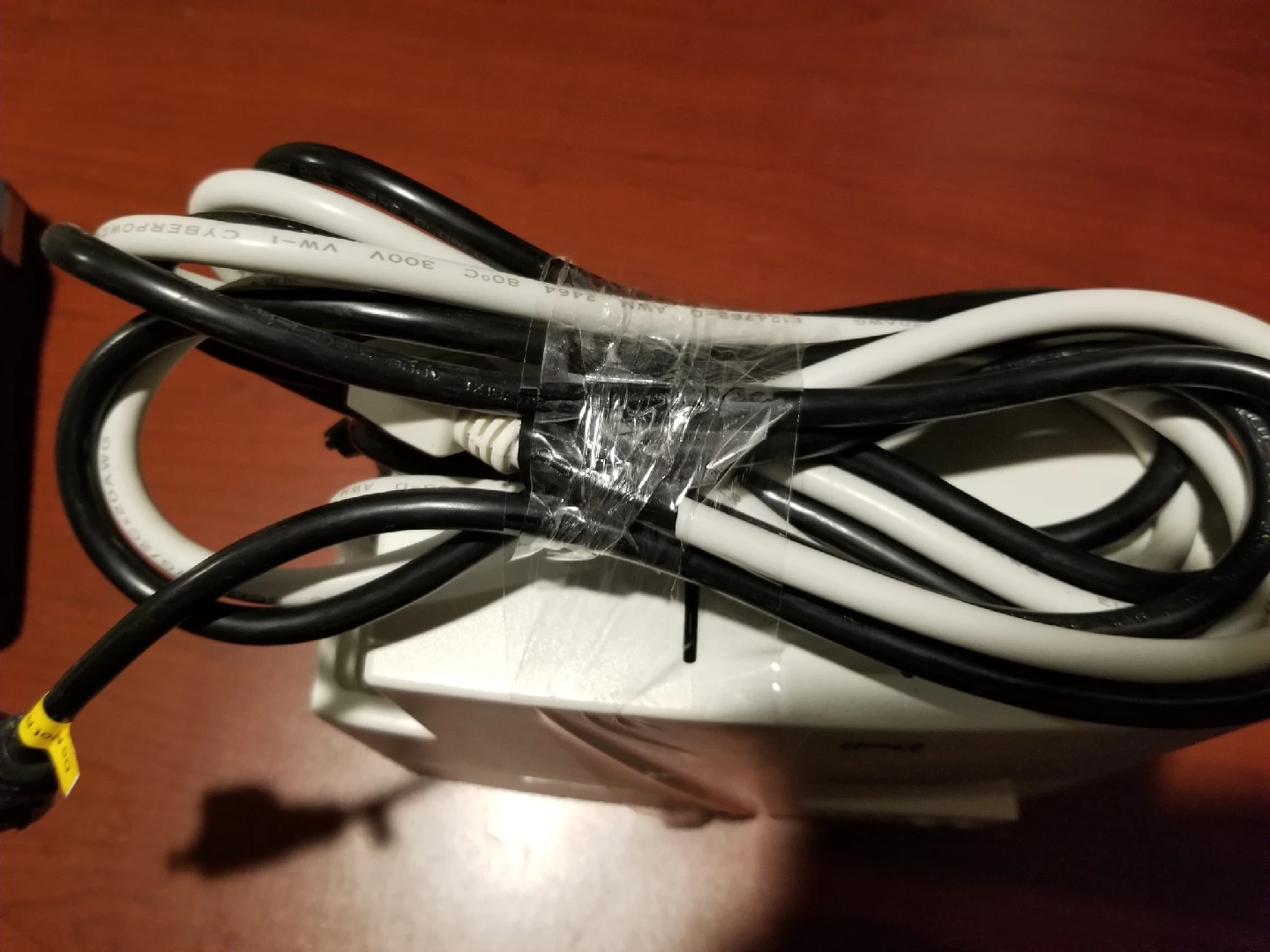 CyberPower UPS Battery Backup - Bell - photo 3