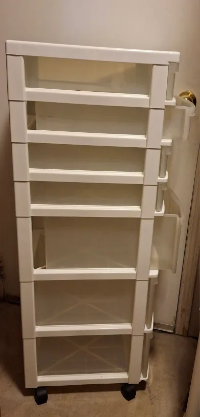 White 7-Drawer Rolling Storage Cart image indicator(3)