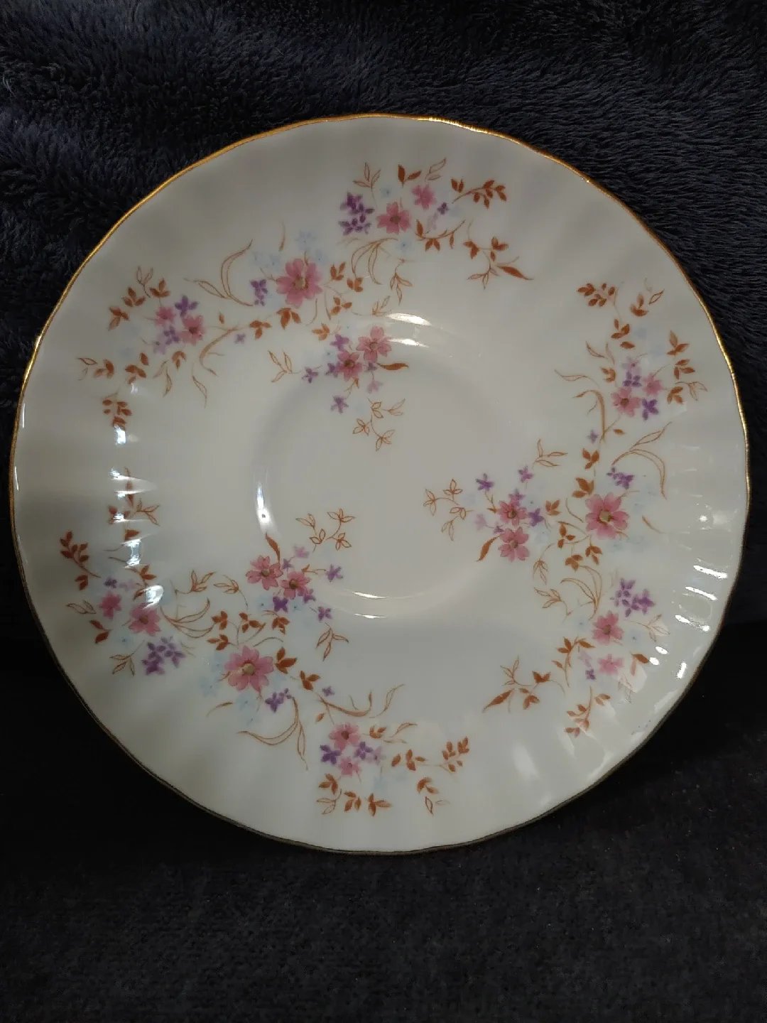 Duchess Bone China Spinney 354 Saucer thumbnail