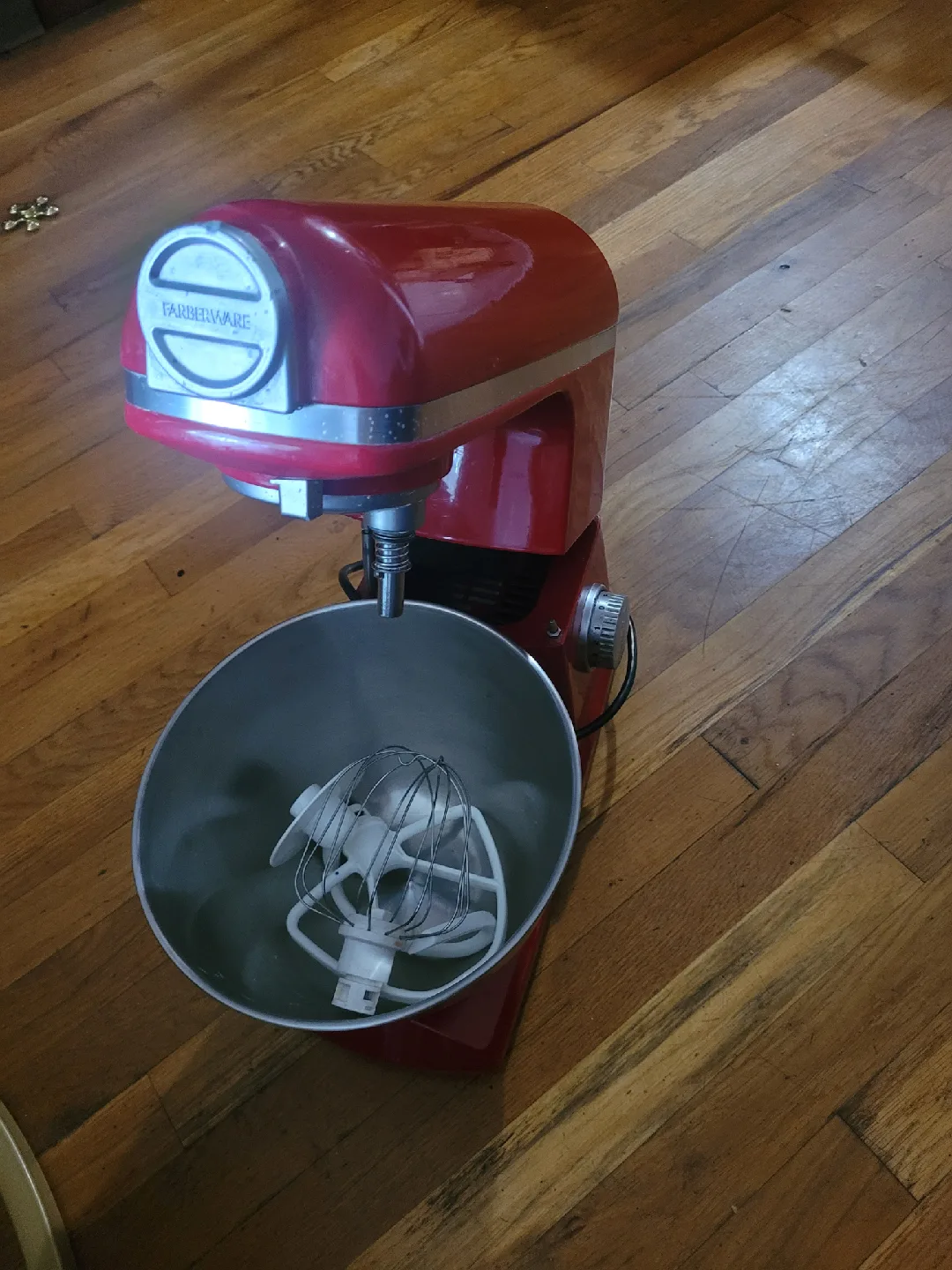 Farberware Red Stand Mixer image indicator(2)