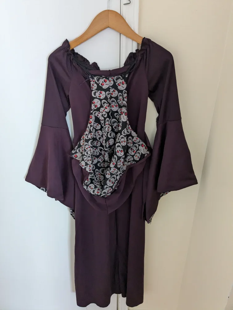 Girls' Halloween Costume - youth/teens image indicator(2)