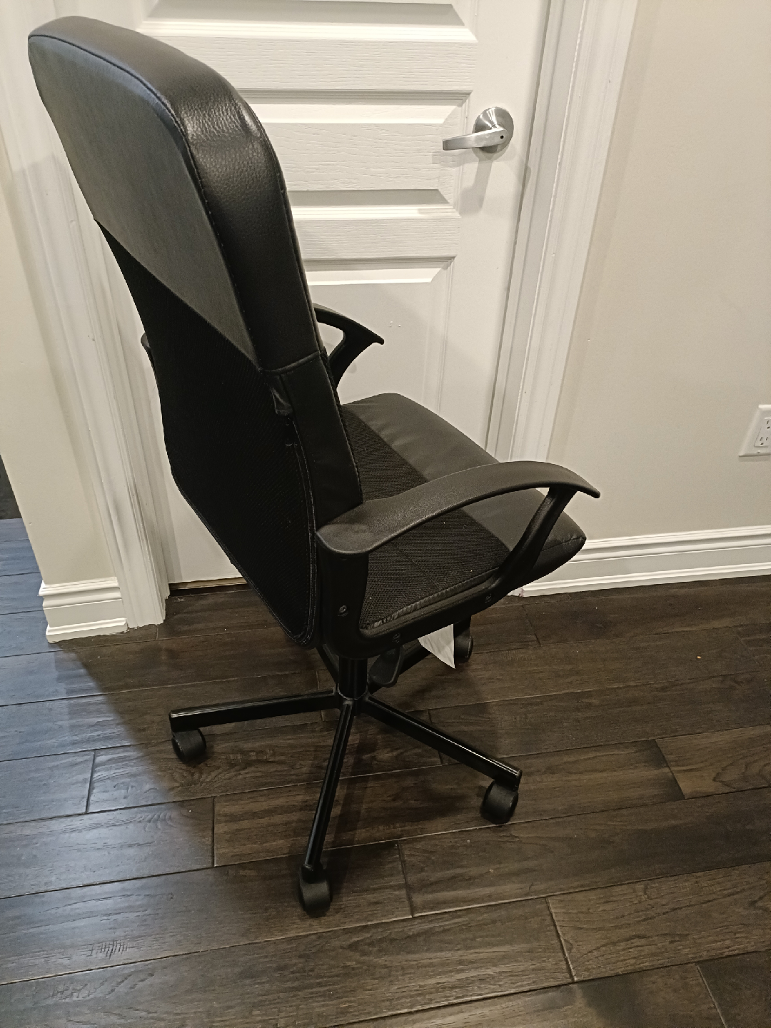 Office Desk and Black Office Chair IKEA - photo 3