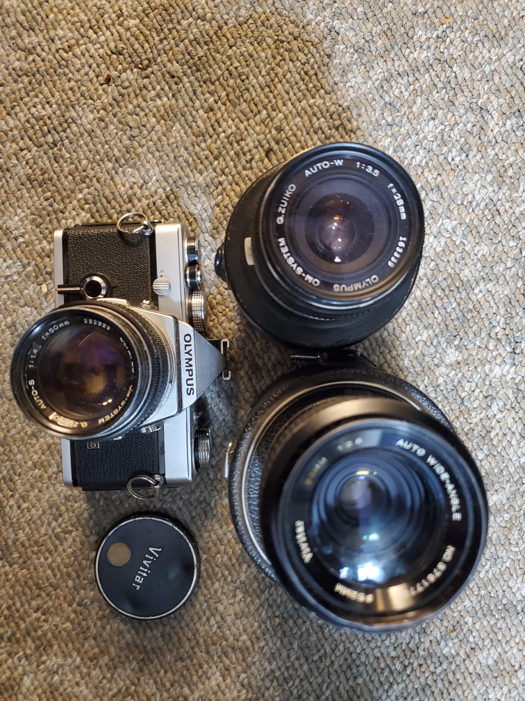 Olympus OM-1 Camera with Zuiko and Vivitar Lenses - photo 5