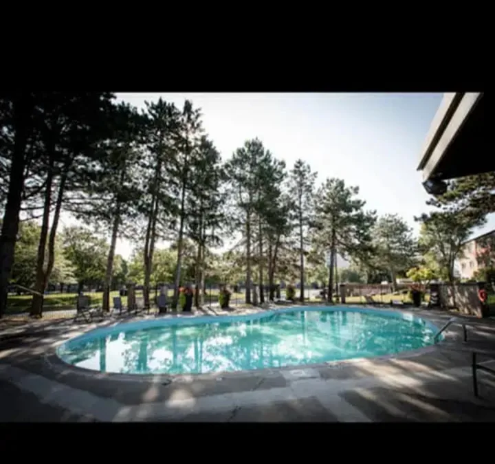 Private Room for Rent. Great location. image indicator(8)