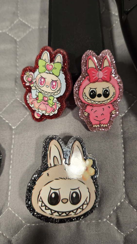 Labubu  Glittery Pins