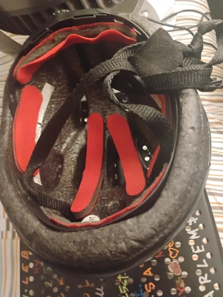 Vision Zero helmet image indicator(5)