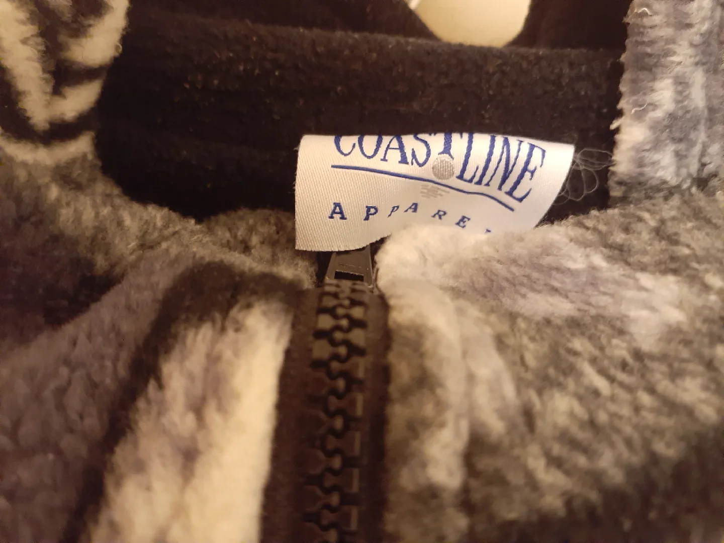 Coastline Apparel Fleece Pullover - Unique Pattern image indicator(4)