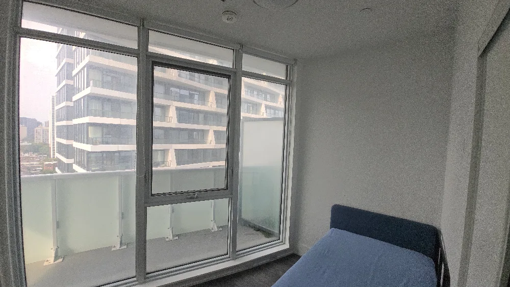 Private Bedroom and Bathroom for rent Downtown (403 Church) image indicator(3)