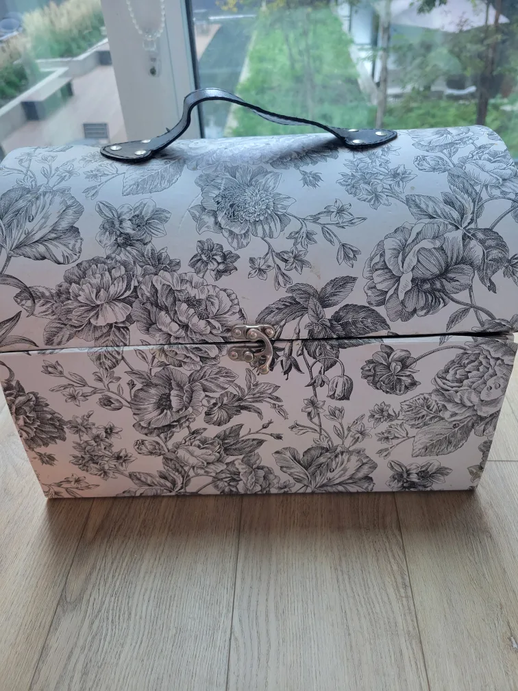 Floral Patterned Storage Trunk thumbnail