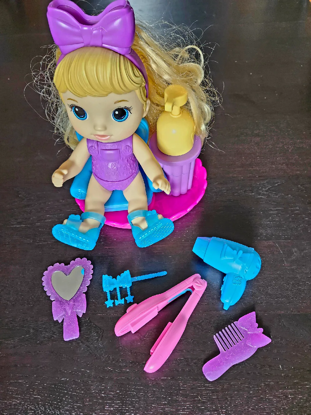Baby Alive Sudsy Styling doll! Pick up in Kitchener, $20 thumbnail