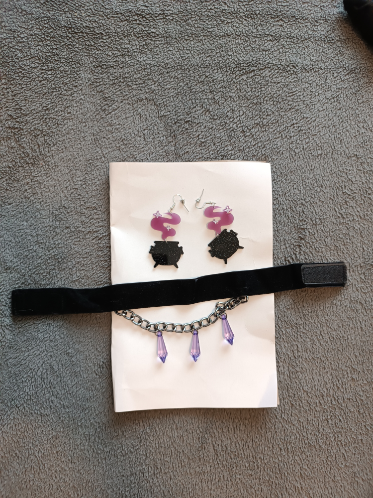 Spirit Halloween Dark Coven Costume XL (14-16) - photo 5
