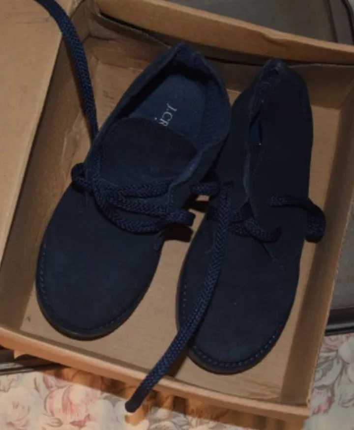 J.Crew Boys' Suede Chukka Boots, Navy, Size 13 image indicator(4)