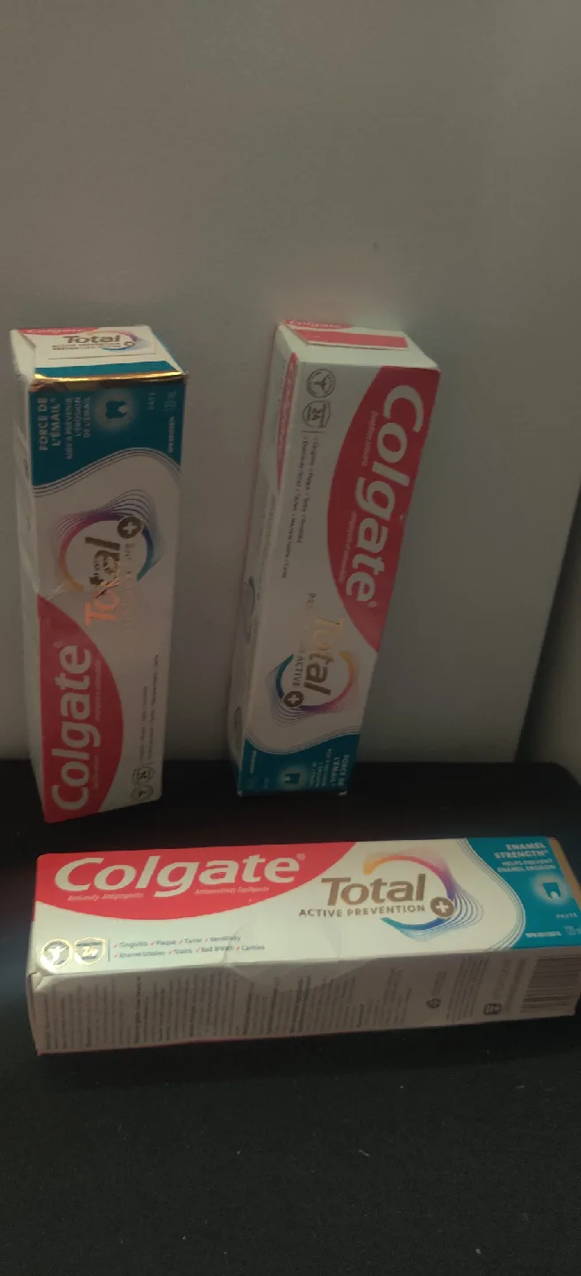 Colgate Total Enamel Strength Toothpaste x3 thumbnail