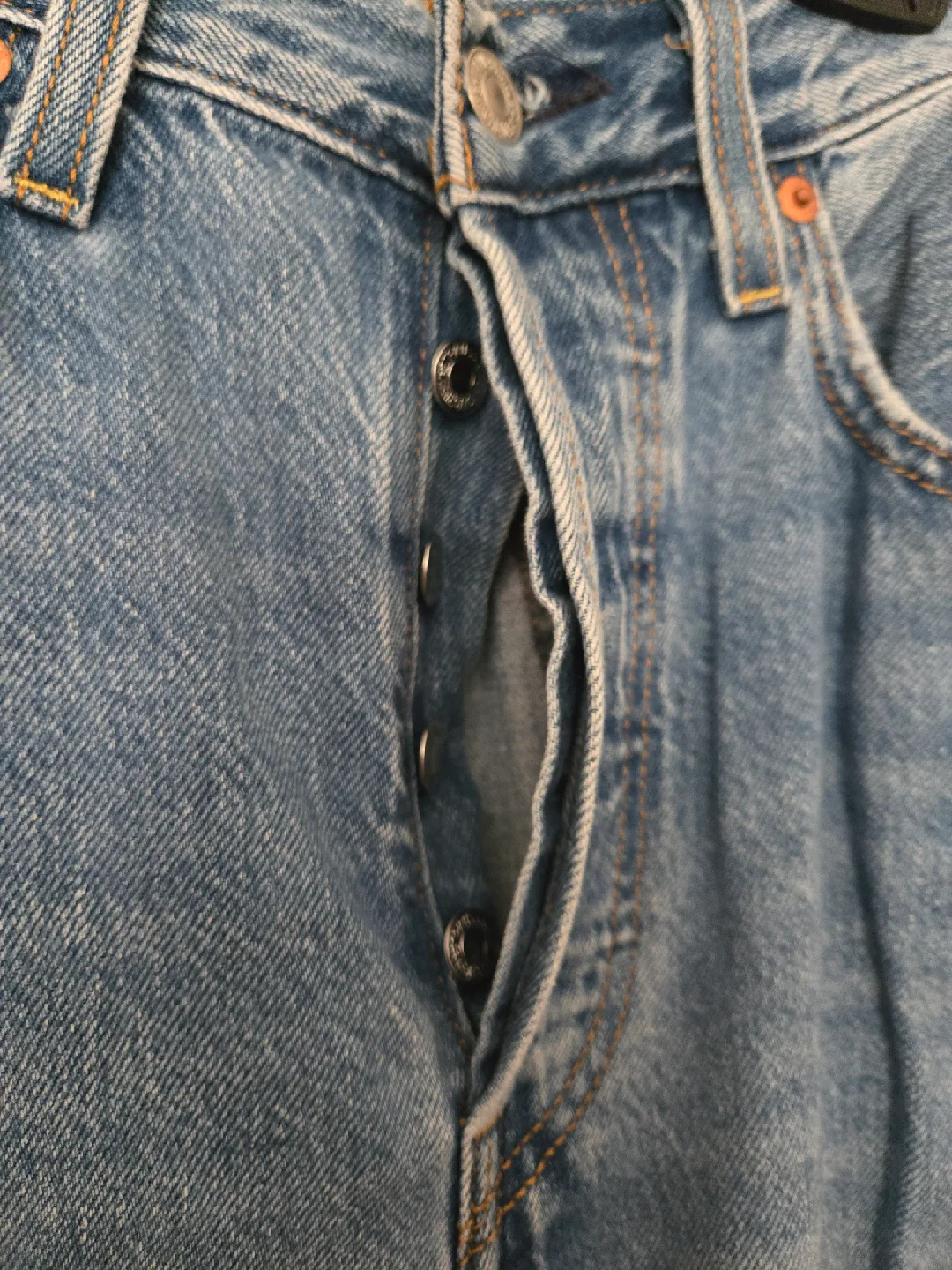 Levi's Ribcage Straight Jeans - Size 27 image indicator(5)