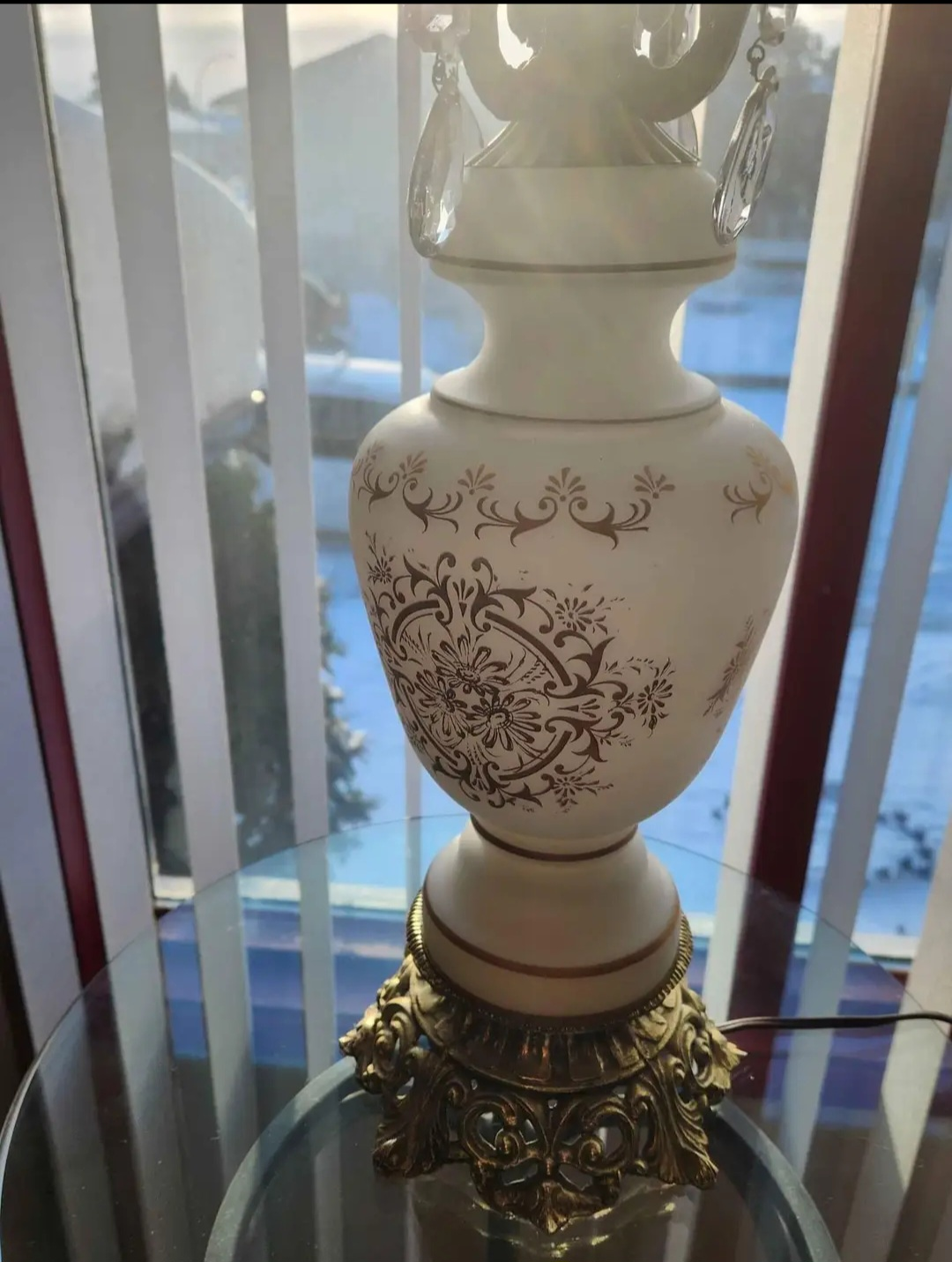 Beautiful Vintage Lamp - photo 2