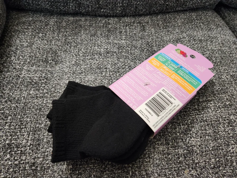 Pack of Fruit of the Loom, Ladies ankle crew socks, size 4-10 image indicator(6)