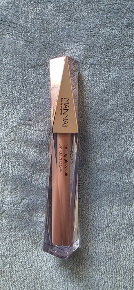 Manna Kadar lip gloss.