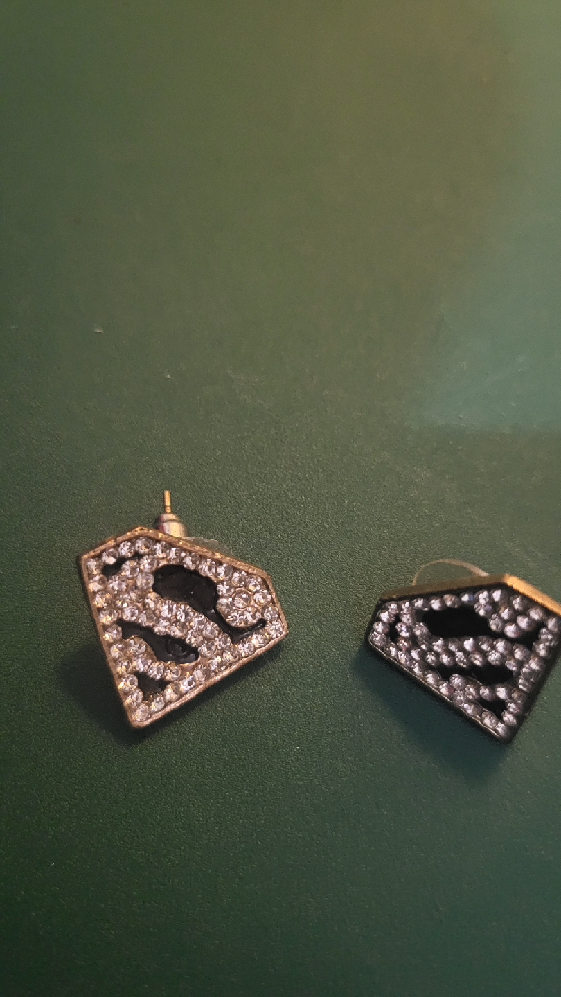 Superman Logo Stud Earrings - photo 2