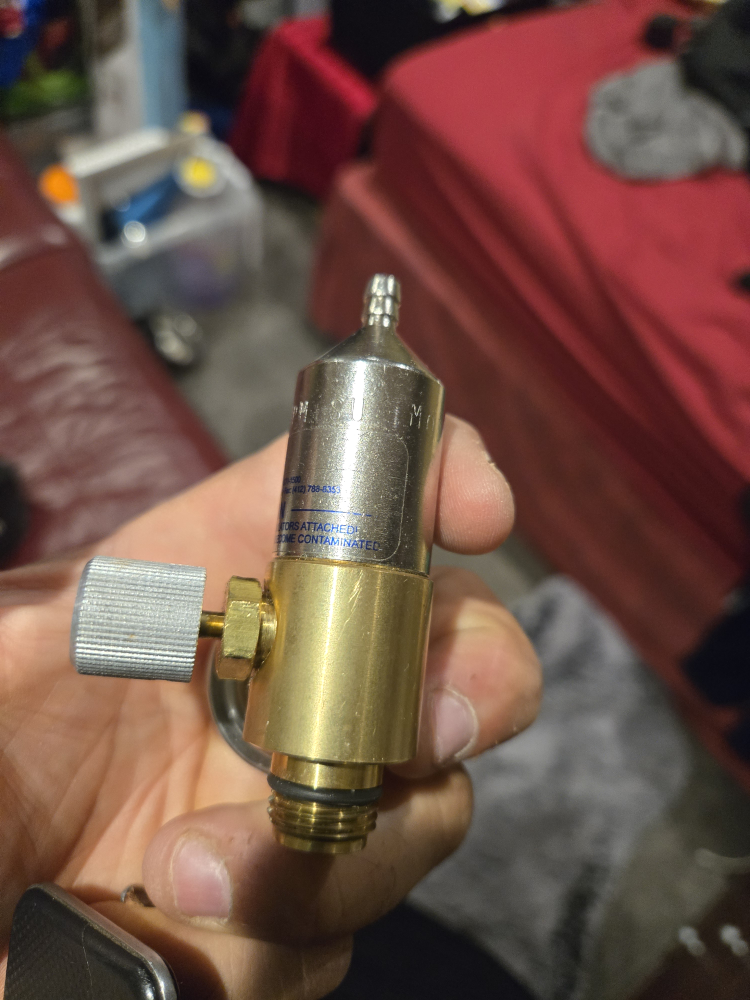 FREE DELIVERY!! Fixed Flow Calibration Gas Regulator 715 $250 - photo 4