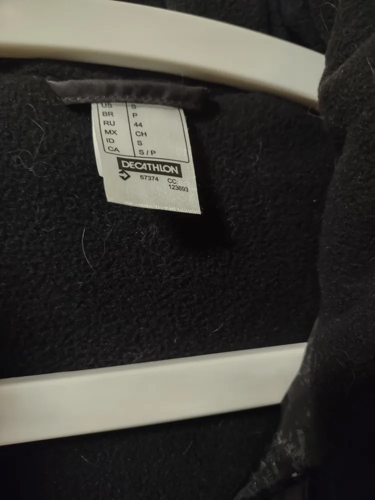 Decathlon Quechua Jacket - Size S image indicator(2)