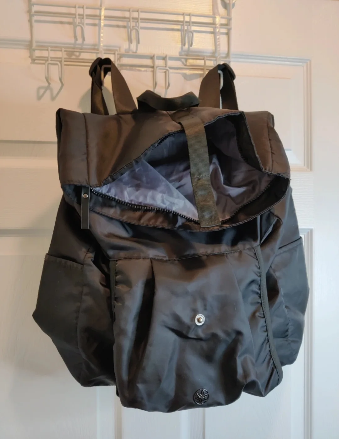 Brand New Gala Yoga Backpack - Black image indicator(3)